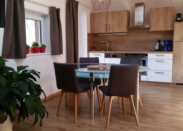 Kindl * Rehoboth Beach